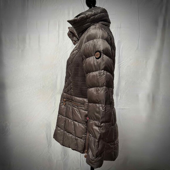 Bernardo Women's Puffer Jacket - Taupe - Picture 2 of 9